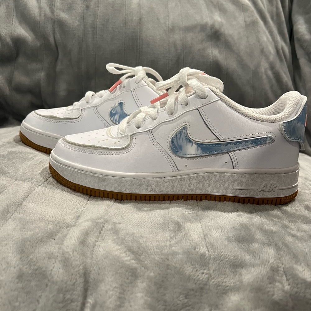 Girls Nike Air Force 1 Gs White Bleached Coral Clouds